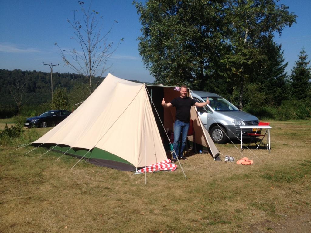 Zeer fraaie tent 3 a 4 personen, Caravans en Kamperen, Tenten, Ophalen, Gebruikt, Tot en met 4