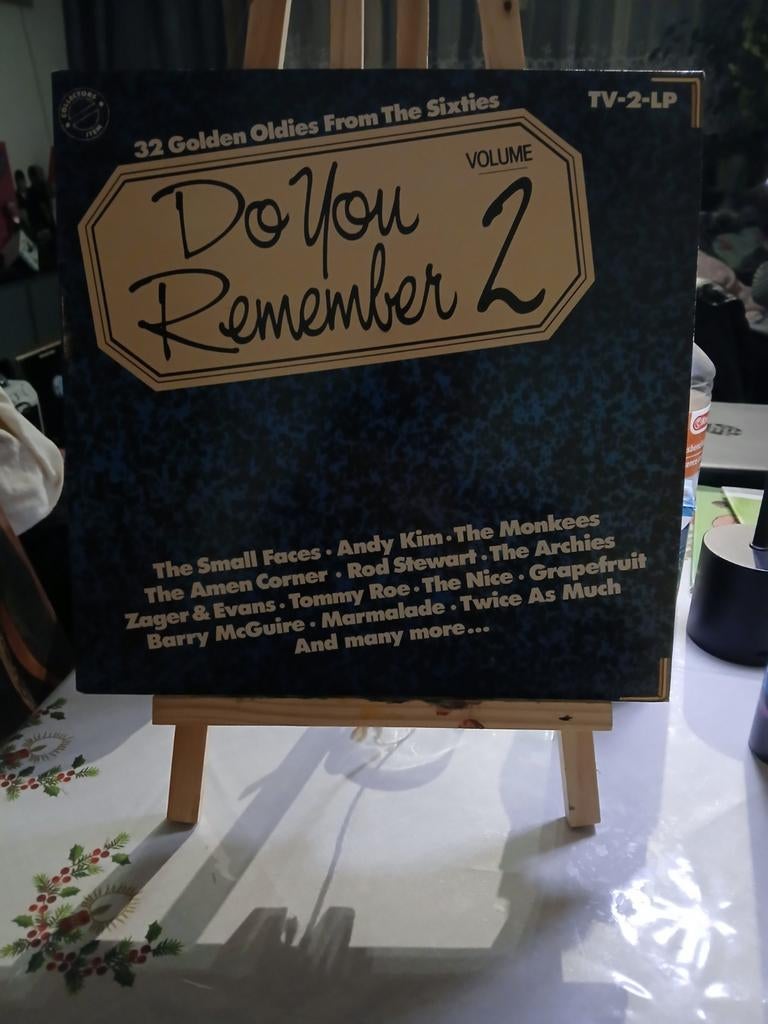 Do You Remember 2 - 32 Golden Oldies From The Sixties LP, Ophalen of Verzenden, Gebruikt, 12 inch