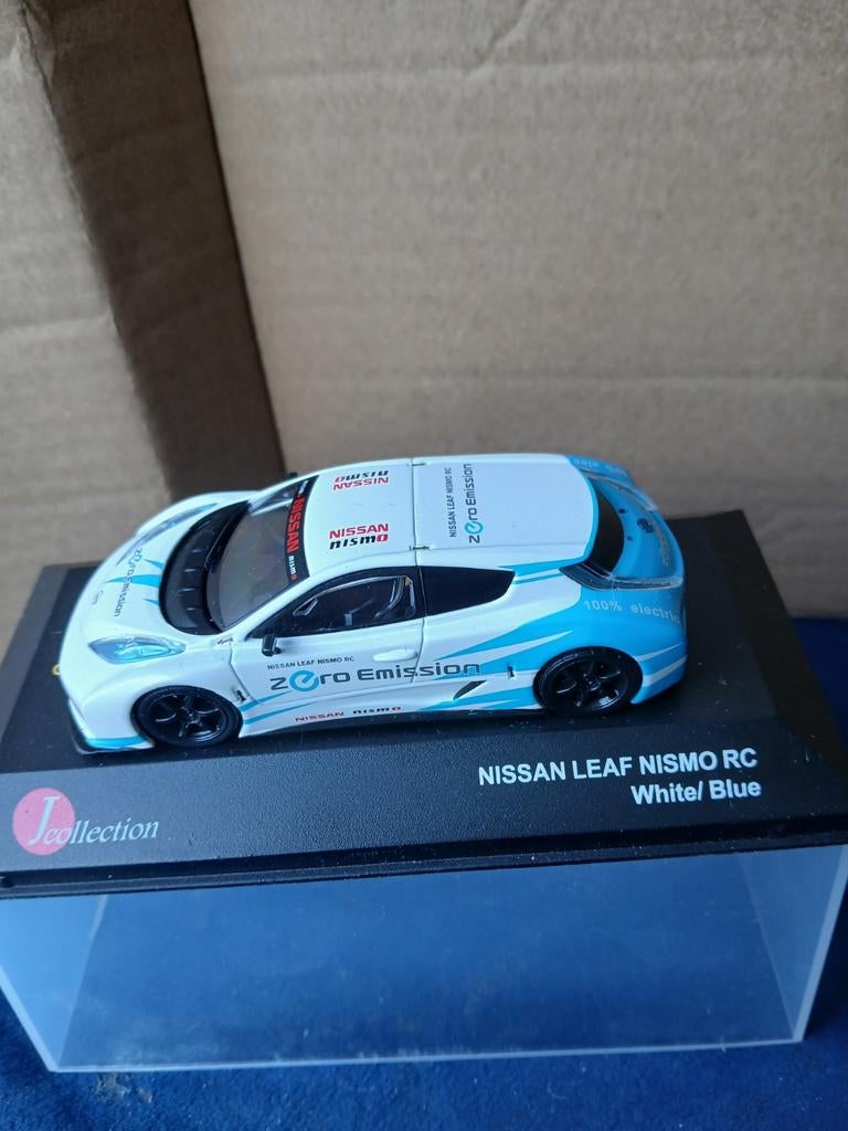 Nissan Leaf Nismo RC. J collection 1:43, Hobby en Vrije tijd, Modelauto's | 1:43, Ophalen of Verzenden, Zo goed als nieuw, Auto