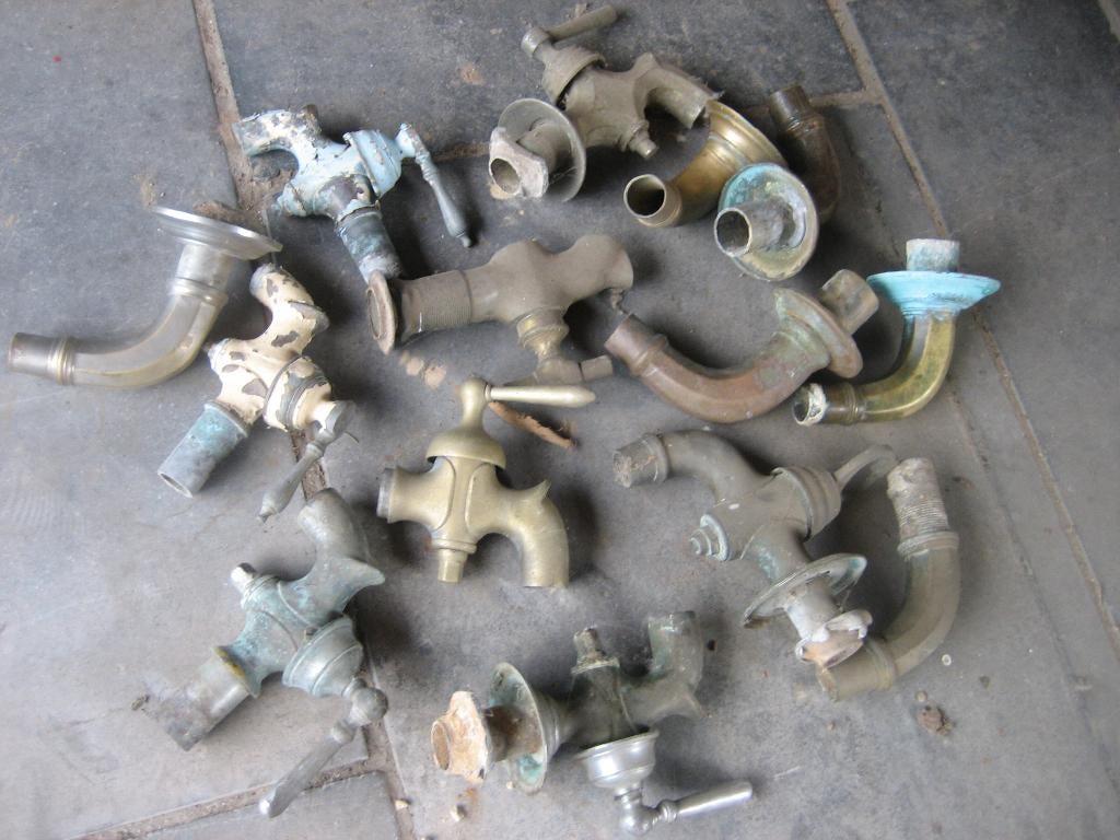 oude bronzen tuiten en kranen, Antiek en Kunst, Ophalen