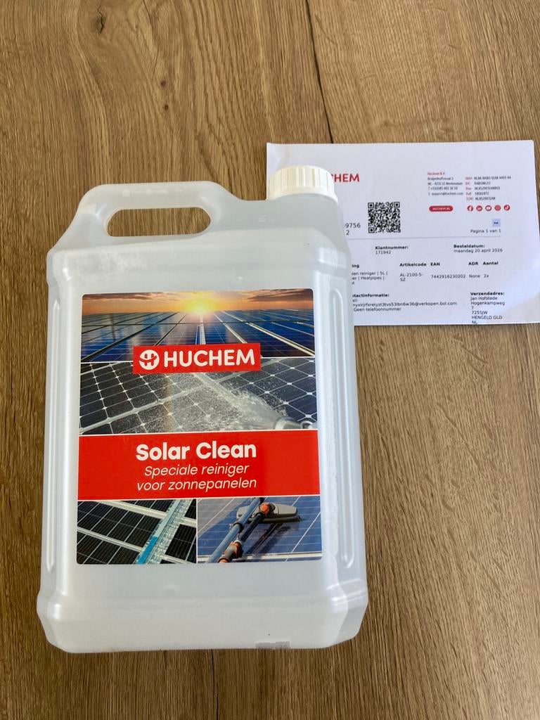 Zonnepanelen reiniger, Ophalen, Schoonmaakmiddel