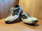 SKECHERS Zwart/Witte Shape-ups Trainingshoes 42,5, Skechers, Wit, Ophalen of Verzenden, Sneakers of Gympen