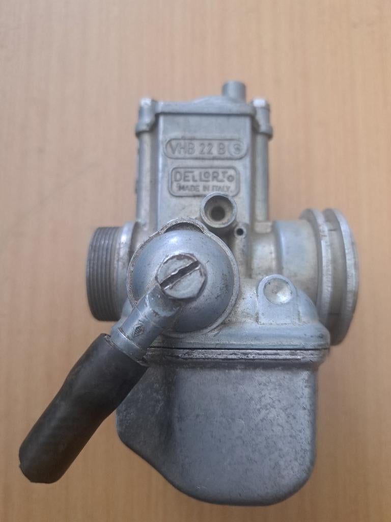 Dellorto VHB22B S Carburateur - Mooi en Compleet, Motoren, Ophalen of Verzenden, Gebruikt