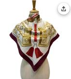 Zijden Hermès sjaal, Kleding | Dames, Mutsen, Sjaals en Handschoenen, Ophalen of Verzenden, Zo goed als nieuw, Maat 46/48 (XL) of groter