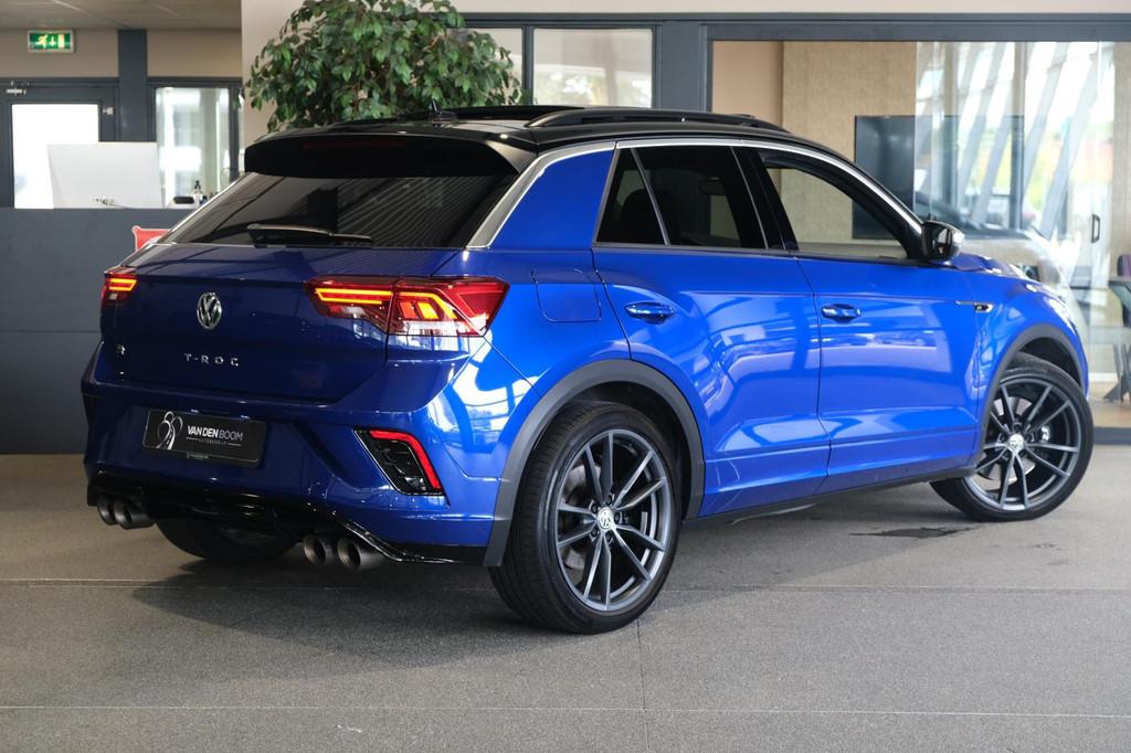 Volkswagen T-Roc 2.0 TSI 4Motion 300PK Pano Akra Leder Trek, Auto's, Automaat, Gebruikt, Zwart, 4 cilinders