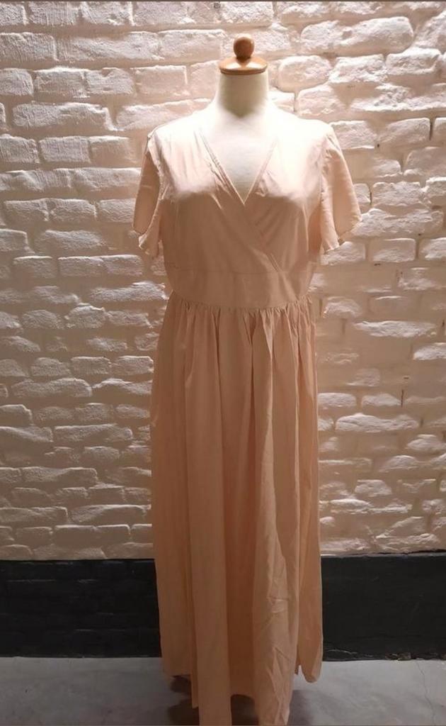 Sheilay Maat L Jurk, Kleding | Dames, Jurken, Nieuw, Maat 42/44 (L), Beige, Onder de knie, Verzenden