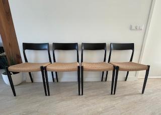 J.L. Møller 77 vintage design, Huis en Inrichting, Stoelen, Gebruikt, Vier, Hout, Zwart, Ophalen