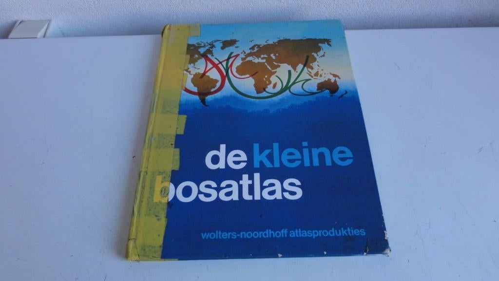 Bosatlas, een oude bosatlas uit 1991, Gelezen, Bosatlas, Ophalen of Verzenden, 1800 tot 2000