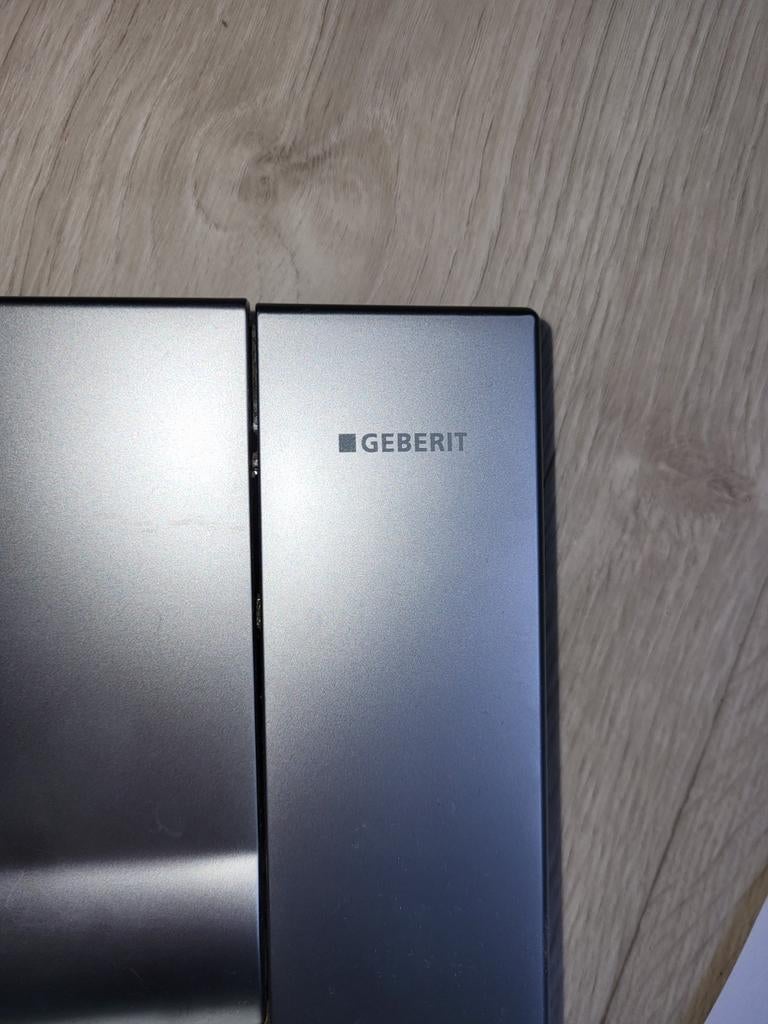 Geberit  wc bediening.  Spoelknop, Doe-het-zelf en Verbouw, Sanitair, Ophalen of Verzenden, Nieuw, Toilet