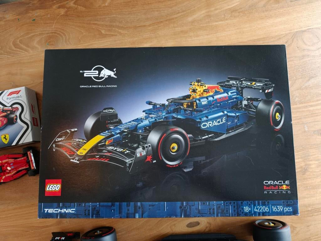 Lego F1 Collectie: Red Bull 42206 , Ferrari en McLaren, Kinderen en Baby's, Speelgoed | Duplo en Lego, Ophalen, Zo goed als nieuw