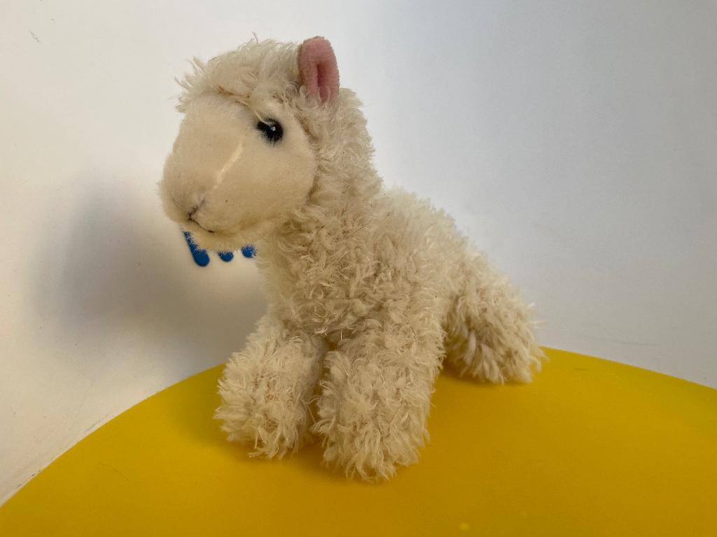 398 aurora lama alpaca wit draadjesstof, Ophalen of Verzenden, Zo goed als nieuw, Overige typen