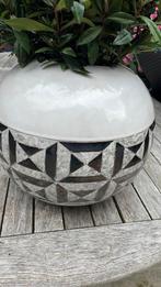 2 grote Todo Mundo Holland 'Big Ball' plantenpot, 50 tot 75 cm, Wit, Aardewerk of Porselein, Ophalen of Verzenden