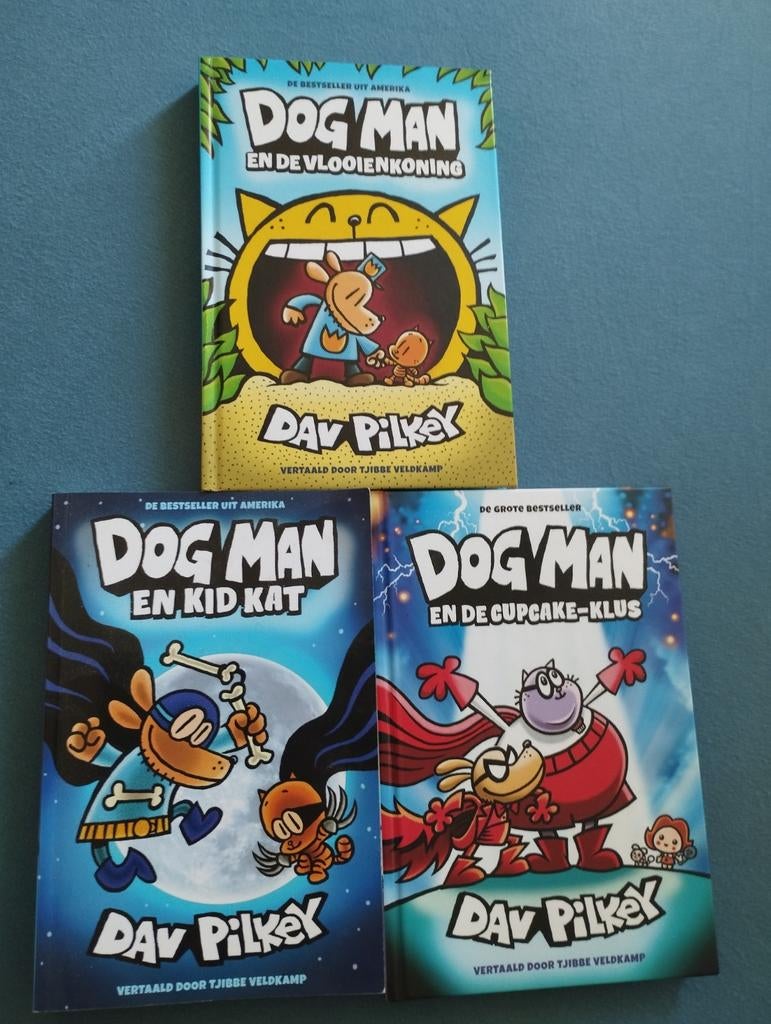 Dog Man boeken set: Vlooienkoning, Kid Kat, Cupcake-klus, Boeken, Kinderboeken | Jeugd | onder 10 jaar, Ophalen of Verzenden, Zo goed als nieuw