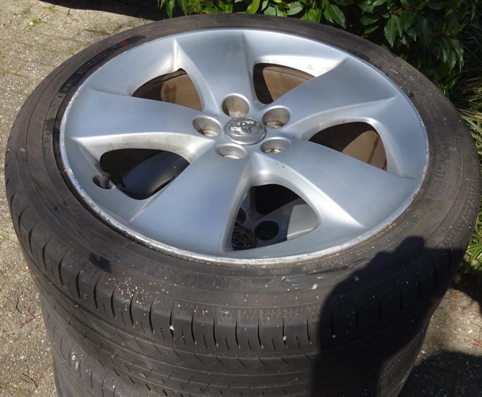 Banden en velgen Toyota Prius III, Ophalen, Banden en Velgen, 17 inch, Winterbanden