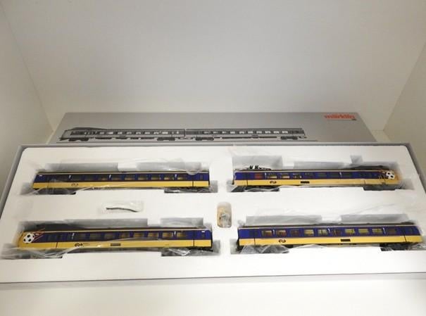 Marklin NS Koploper 37421.1, Hobby en Vrije tijd, Modeltreinen | H0, Zo goed als nieuw, Wagon, Wisselstroom, Märklin, NS, Ophalen of Verzenden