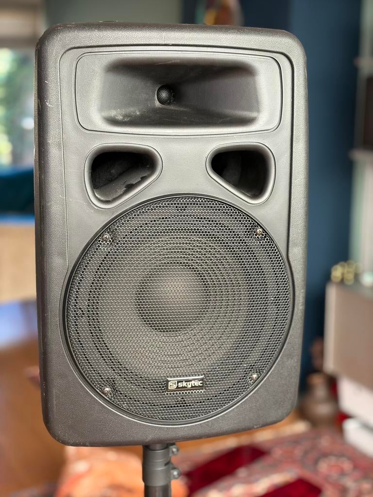 Actieve Speaker Skytec plus standaard, Audio, Tv en Foto, Luidsprekers, Gebruikt, Overige typen, Minder dan 60 watt, Ophalen