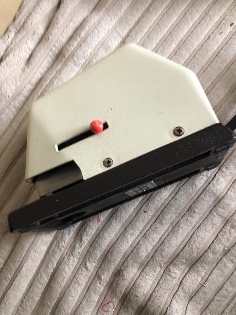 Elektrische nietmachine.  Novus B99/2, Ophalen of Verzenden, Zo goed als nieuw