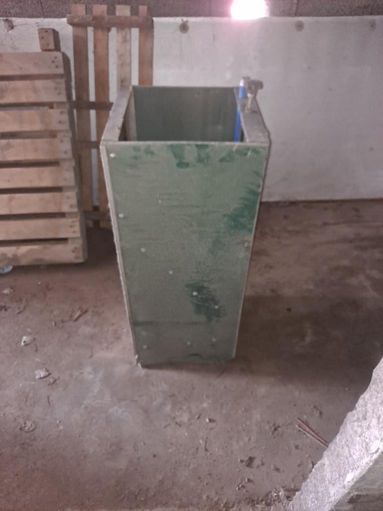 Stalko voederbak rvs en kunststof, Ophalen, Vee