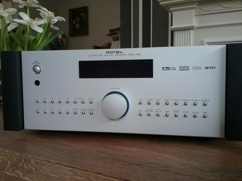 Rotel RSX-1056 Surround Receiver, Zo goed als nieuw, 60 tot 120 watt, Ophalen, Overige merken