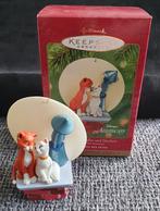 Hallmark Keepsake Ornament 2001 Disney The Aristocats, Ophalen of Verzenden, Overige figuren, Zo goed als nieuw, Beeldje of Figuurtje