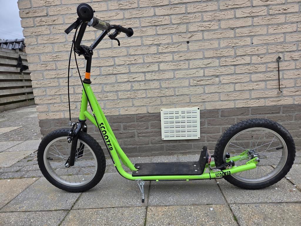 Leuke step in goede staat incl optionele achterlicht, Fietsen en Brommers, Steps, Ophalen, Zo goed als nieuw, Gewone step