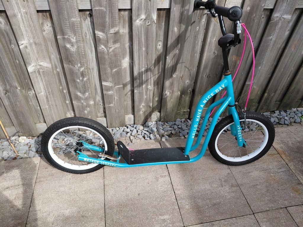 Step Fozzy - Blauwe step met grote wielen, Fietsen en Brommers, Steps, Gebruikt, Gewone step, Ophalen