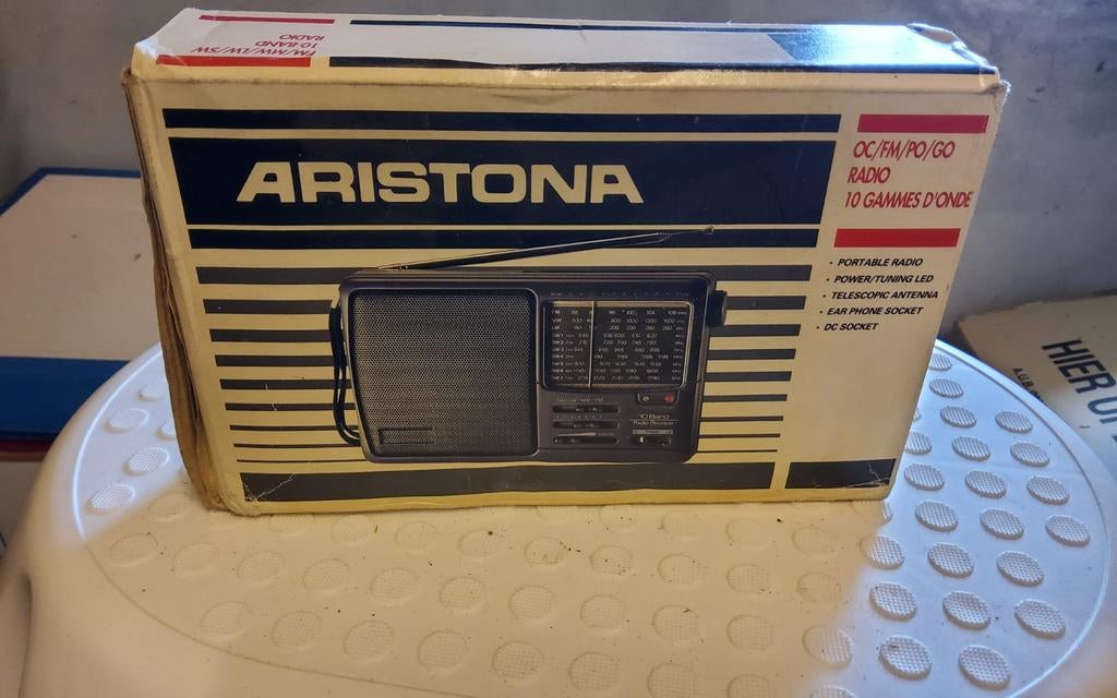Aristona transistor radio nieuw in doos jaren 60.oud., Ophalen of Verzenden, Nieuw