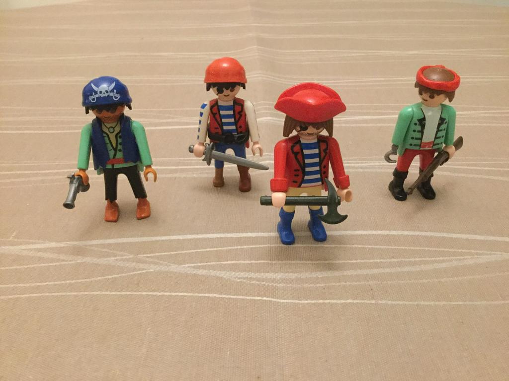 Playmobil 4 stoere piraten., Ophalen of Verzenden, Zo goed als nieuw