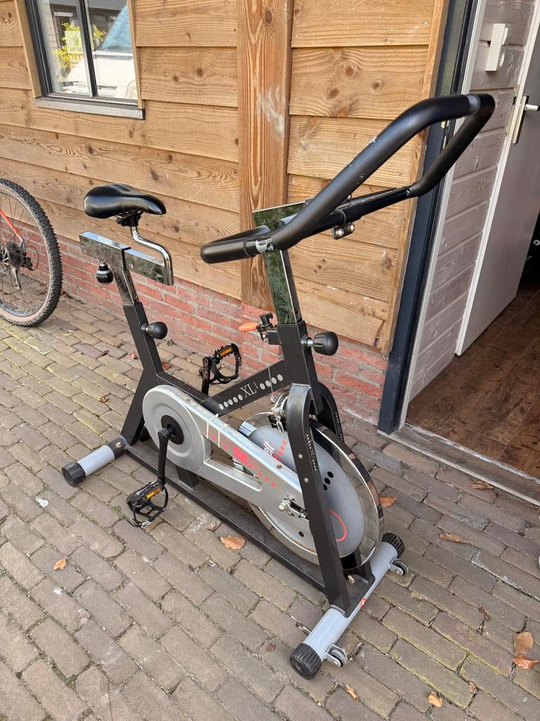 Spinningfiets - Werkt nog prima, Ophalen, Gebruikt, Spinningfiets, Metaal