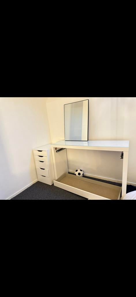 Ikea make-up tafel, Gebruikt, 100 tot 150 cm, 5 laden of meer, Ophalen of Verzenden