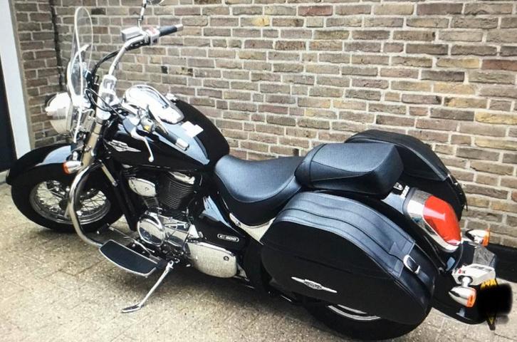 Suzuki INTRUDER C VL 800 ( bj 2017 ), Motoren, Accessoires | Koffers en Tassen, Zo goed als nieuw, Ophalen