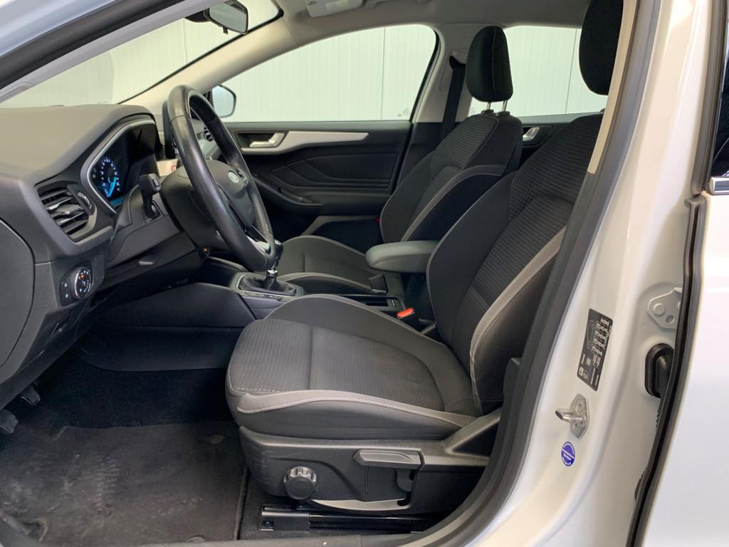 Ford FOCUS Wagon 1.0 EcoBoost Trend Edition Business NAVIGAT, Auto's, Ford, 12 maanden, Gebruikt, Euro 6, 1283 kg