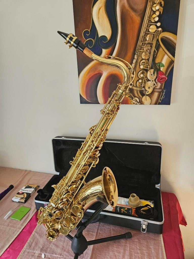 Saxofoon, Ophalen of Verzenden, Zo goed als nieuw, Tenor, Met koffer