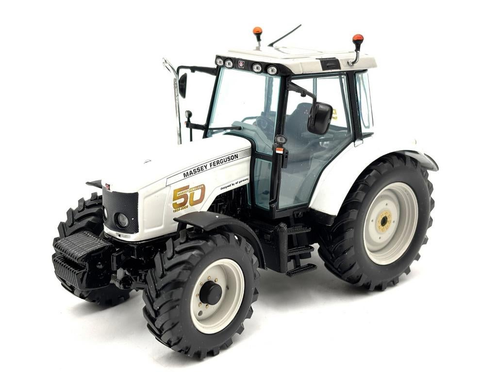 Gezocht!! Massey Ferguson 50 years editie UH, Ophalen of Verzenden, Tractor of Landbouw, Universal Hobbies