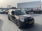 Mini Mini Clubman 1.6 Cooper S Chili pano leer lees tekst!, Auto's, Mini, Gebruikt, 4 cilinders, Bruin, 4 stoelen
