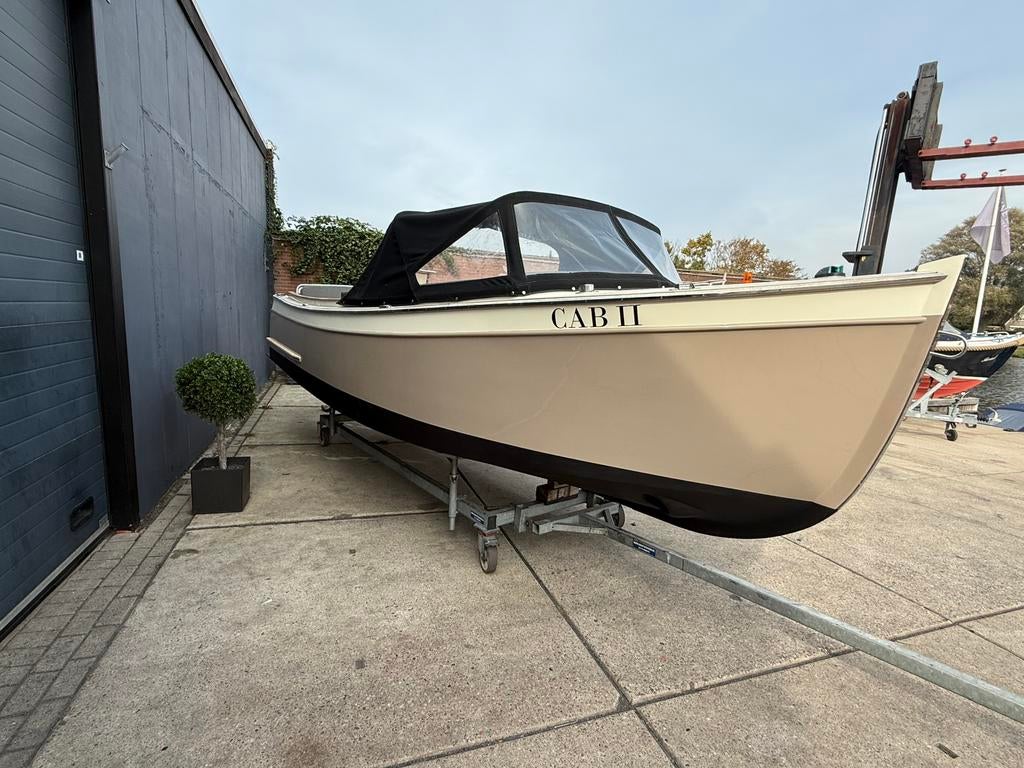 Menken Cab zo goed als nieuw, 2023 vol opties, Ophalen, Binnenboordmotor, 6 meter of meer, Diesel