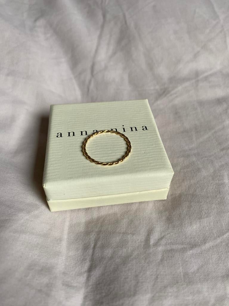 Anna nina twisted ring 14 karaat goud nieuw, 18 tot 19, Verzenden, Zo goed als nieuw, Dame