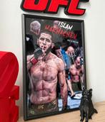Islam Makhachev UFC Poster Ingelijst - Gesigneerd, Minder dan 50 cm, Ophalen of Verzenden, Zo goed als nieuw, Foto of Poster