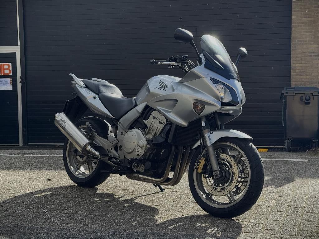 Honda CBF1000/origineel NL/Combined ABS/goede staat!, Motoren, Motoren | Honda, 4 cilinders, Motorrijbewijs A, Particulier, Toermotor