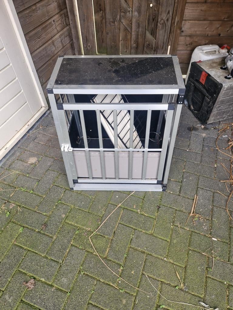 Hondenbenz voor in de auto, Dieren en Toebehoren, Hondenhokken, Ophalen of Verzenden, 110 cm of meer, 65 tot 100 cm
