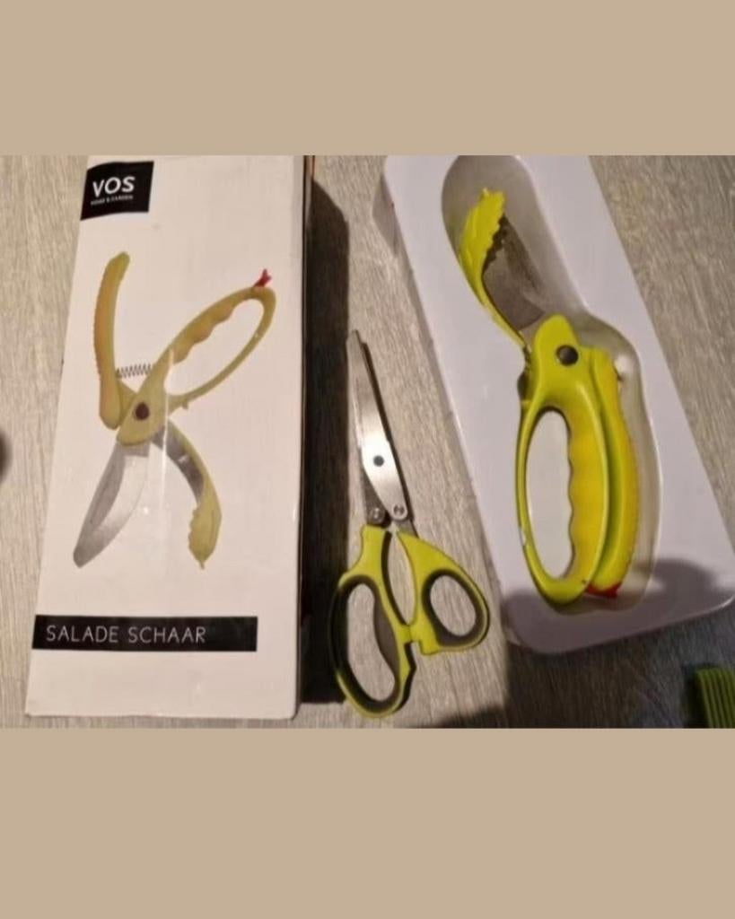 SALADE SCHAAR, Ophalen, Nieuw