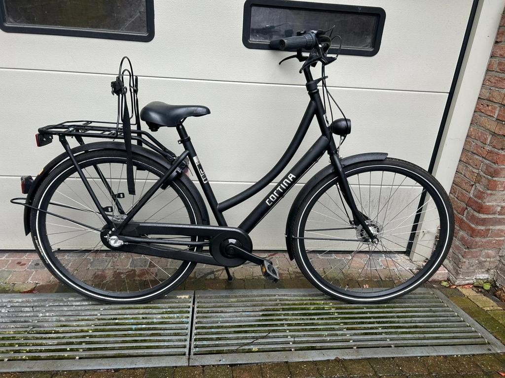 Cortina fiets mat zwart 28 inch - Ideaal voor school, Fietsen en Brommers, Fietsen | Dames | Damesfietsen, Overige merken, 47 tot 50 cm