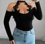 Zwarte leuke blouse met kant maat M, Kleding | Dames, T-shirts, Maat 38/40 (M), Verzenden, Zwart, Zo goed als nieuw