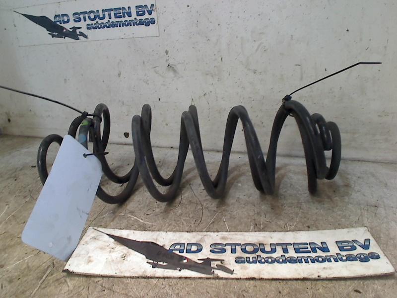 Schroefveer Set Achter Peugeot 208 I (CA/CC/CK/CL) 2016, Kontakt-peugeot@peugeot.com, Gebruikt, Peugeot Deutschland GmbH, Bahnhofsplatz, Rüsselsheim 65423, , Duitsland