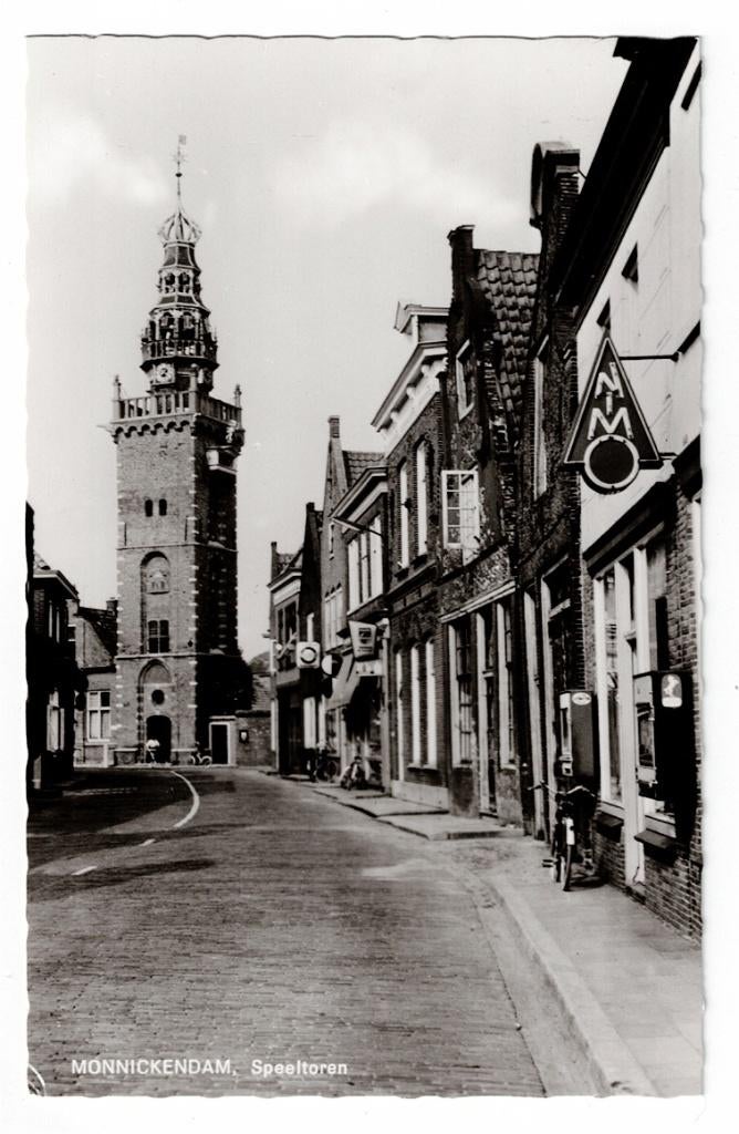 Monnickendam. Fotokaart van de Speeltoren., Verzamelen, Ansichtkaarten | Nederland, Ophalen of Verzenden, Ongelopen, Noord-Holland