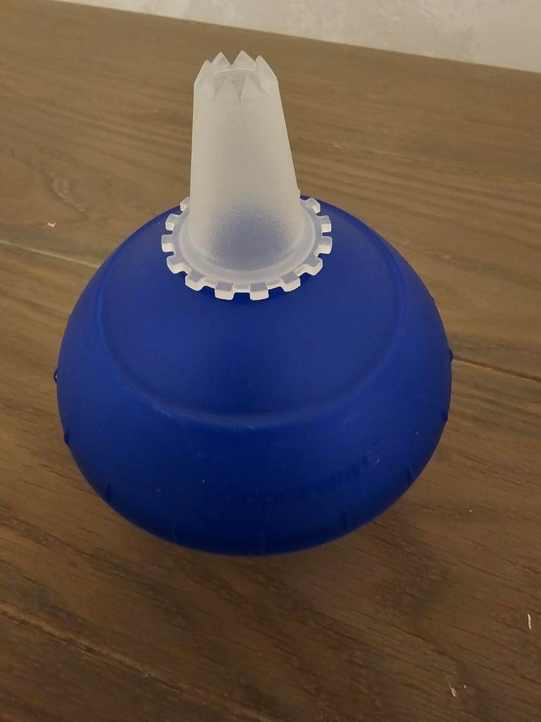 Tupperware Slagroomspuit - Blauw, Huis en Inrichting, Keuken | Tupperware, Ophalen of Verzenden, Gebruikt, Blauw, Overige typen