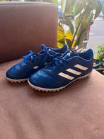 Voetbalschoenen kinderen maat 33, Sport en Fitness, Maat XS of kleiner, Ophalen, Zo goed als nieuw, Schoenen