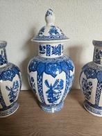 Prachtig Delftsblauw kaststel met molen en bloemmotief, Antiek en Kunst, Antiek | Porselein, Ophalen of Verzenden