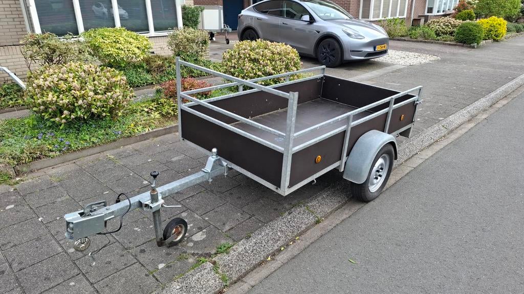 Gegalvaniseerde aanhangwagen 1.20 x 2.20, Ophalen