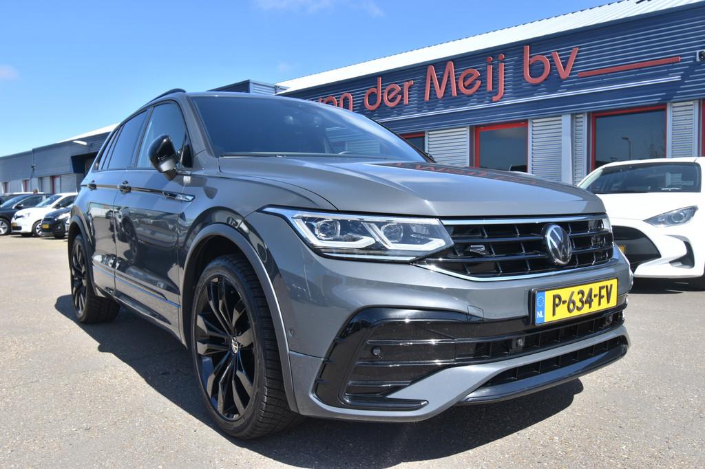 Volkswagen Tiguan 1.5 TSI R-Line Business+ , TReKHAAK , VIRT, Auto's, Volkswagen, Bedrijf, Te koop, Tiguan, ABS, Adaptive Cruise Control